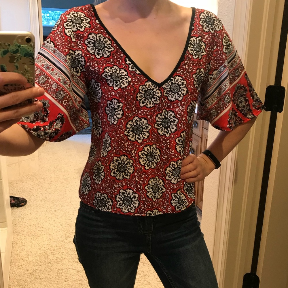 ❣️Dillard’s Band of Gypsies Top❣️